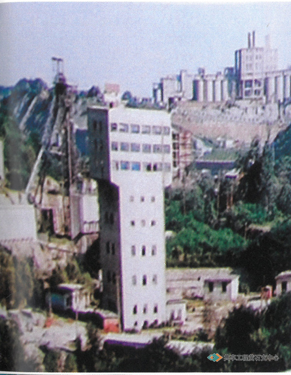 大冶铁矿铁门坎地下采场工业场地