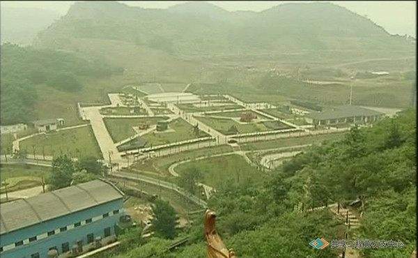 黄石国家矿山公园东露天采场全景